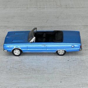 1967 Plymouth GTX Convertible Blue Malibu International 1:64